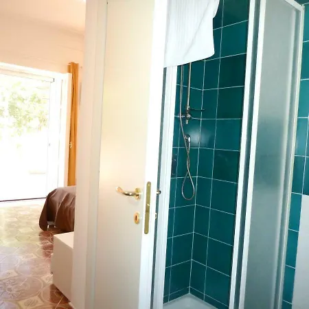 Don Raffae Gæstehus *